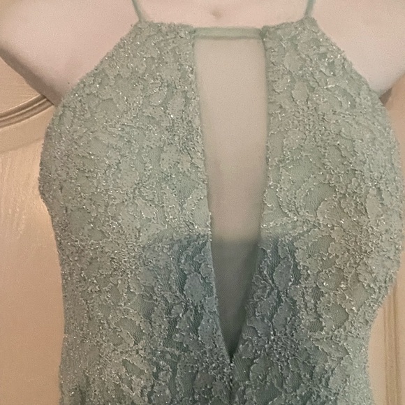 Jump Apparel Long Formal Evening Dress Prom Gown Size 5/6 color sage - Picture 3 of 6